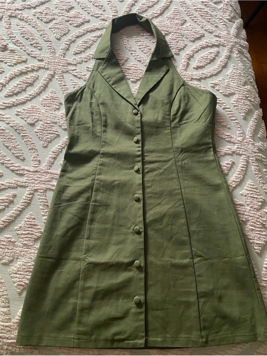 Lioness Dresses & Skirts - Lioness Olive Green Backless Halter Button Front Dress